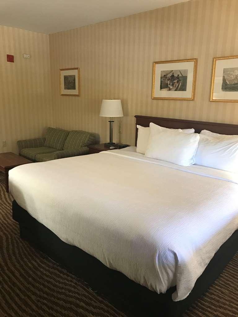 Hotel Surestay By Western 3*