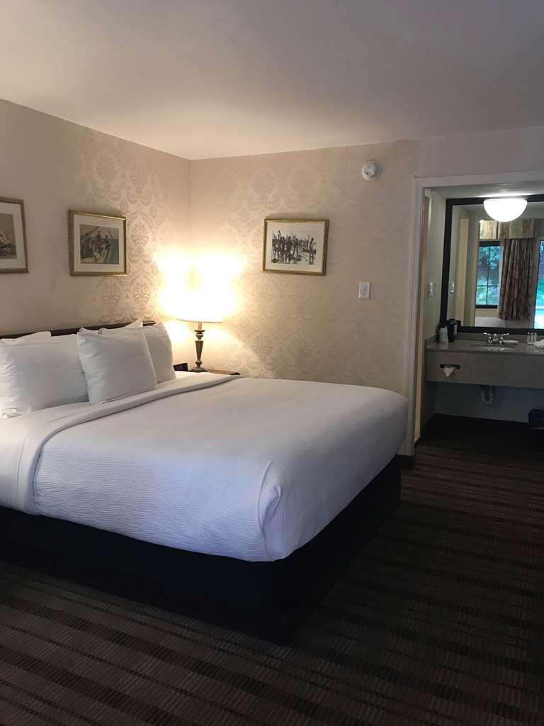 Hotel Surestay By Western 3*