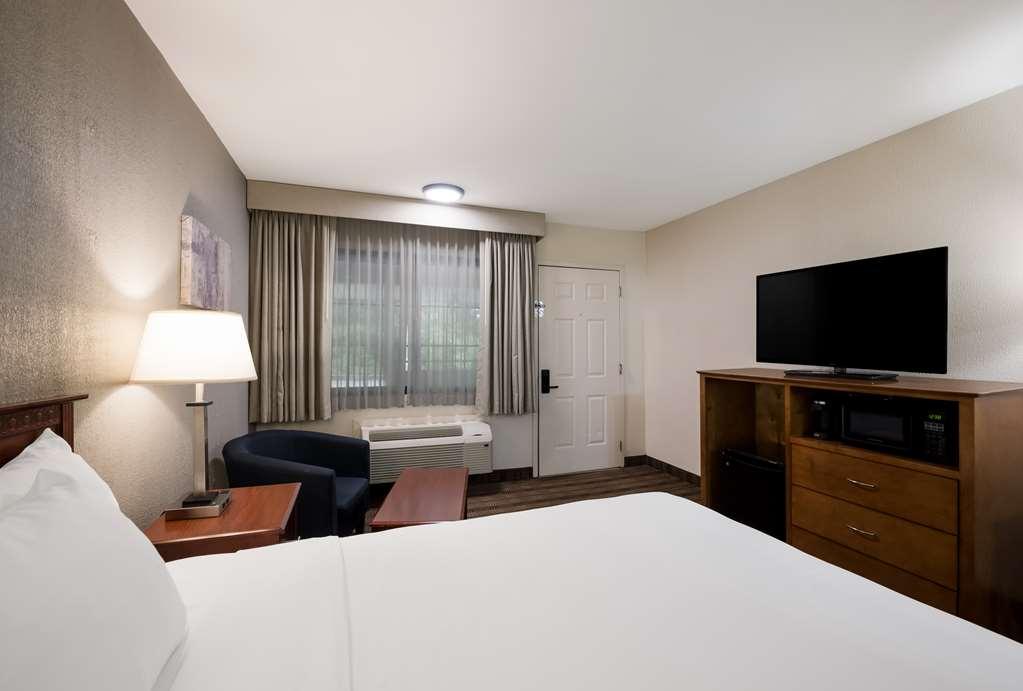 Surestay By Western Hotel 3*