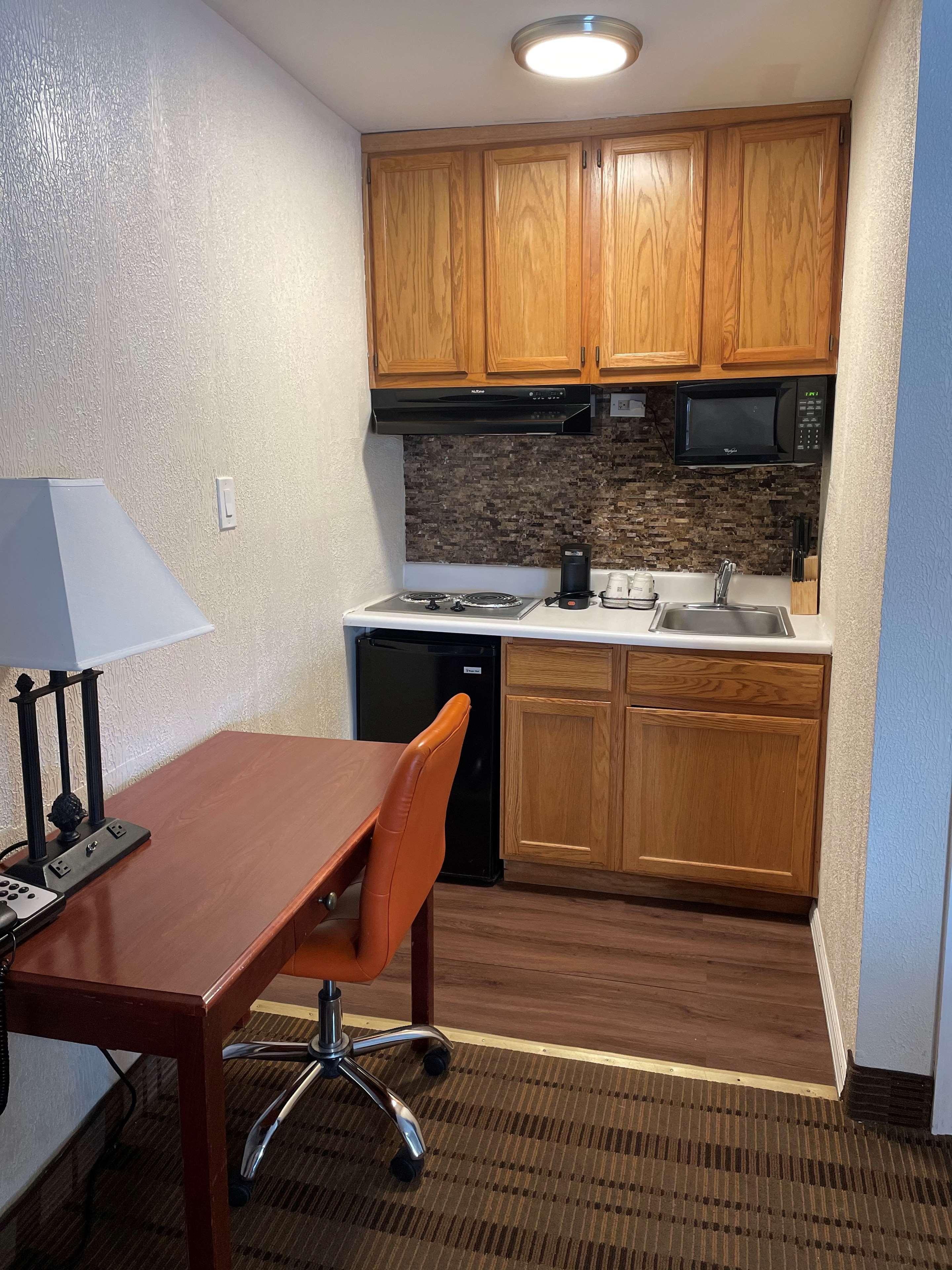 Surestay By Western 3* Woodbury (Nassau County)