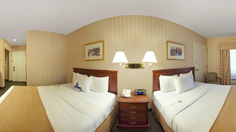 Surestay By Western Woodbury (Nassau County)