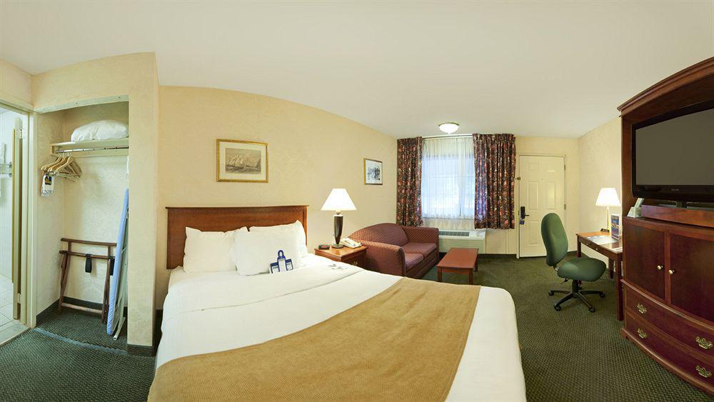 Surestay By Western 3*